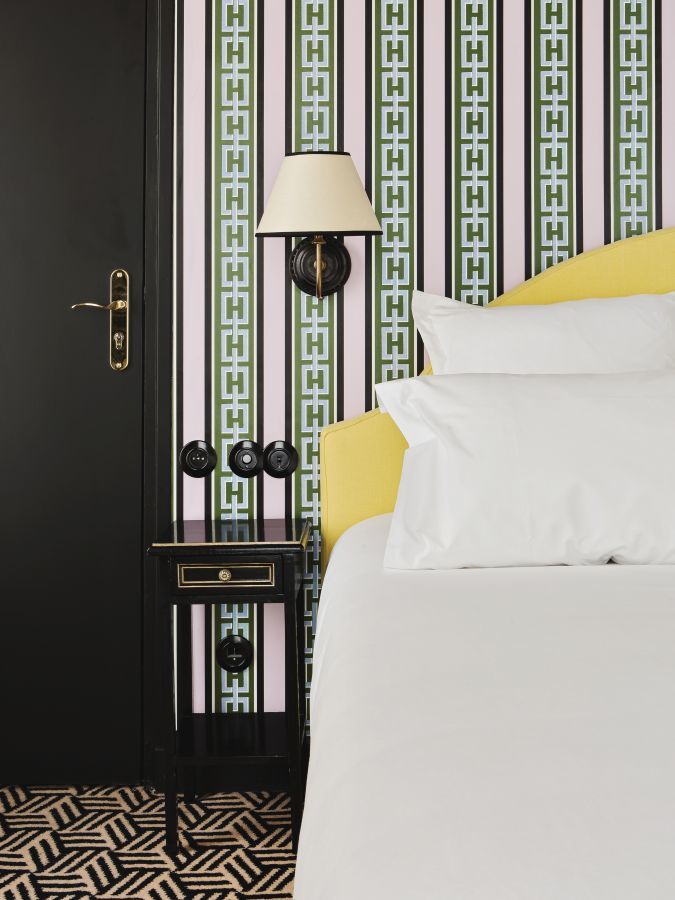 Hotel Les Deux Gares Paris - Yellow Suite
